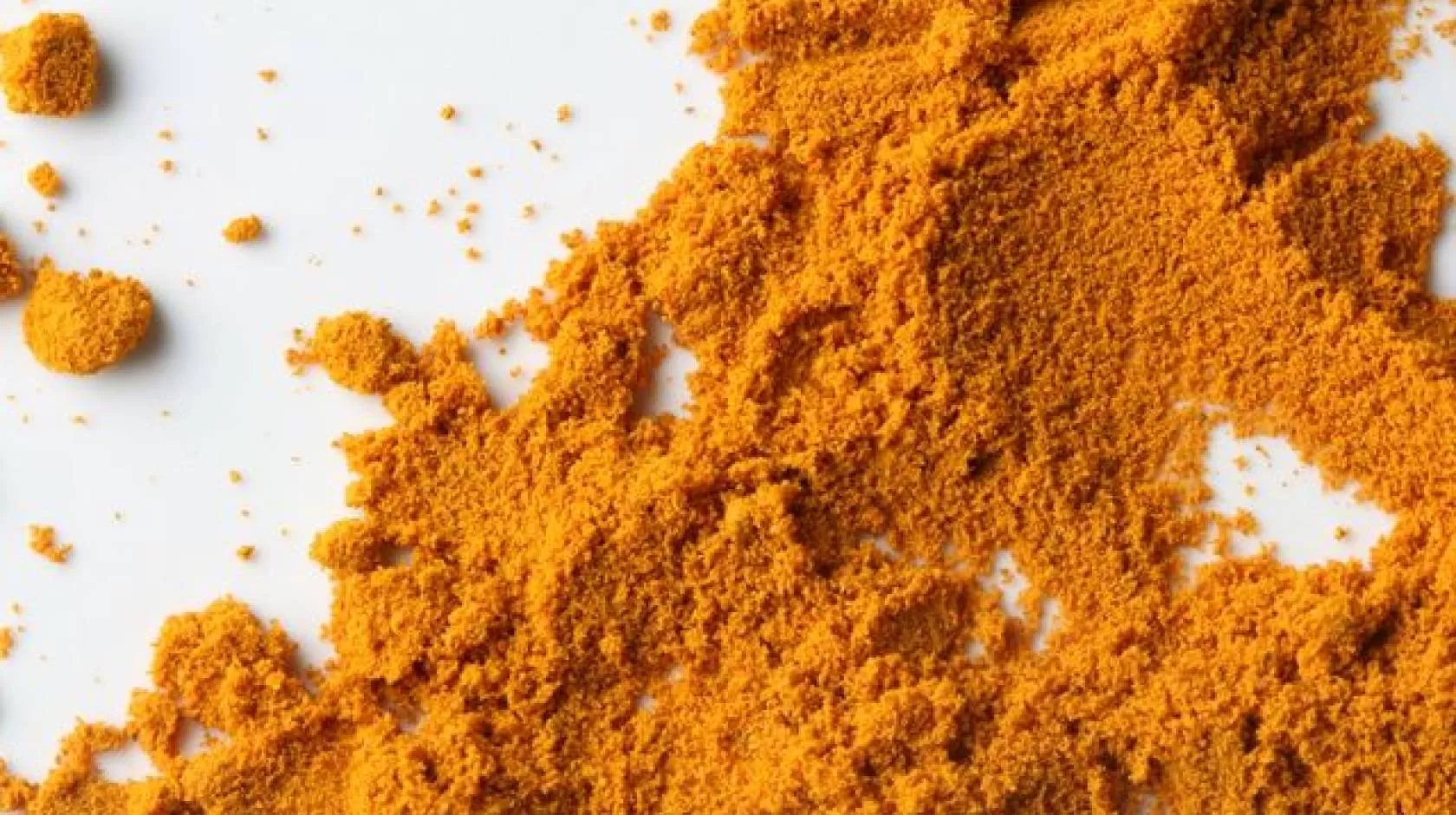 Is Curcumin a Plant Extract?