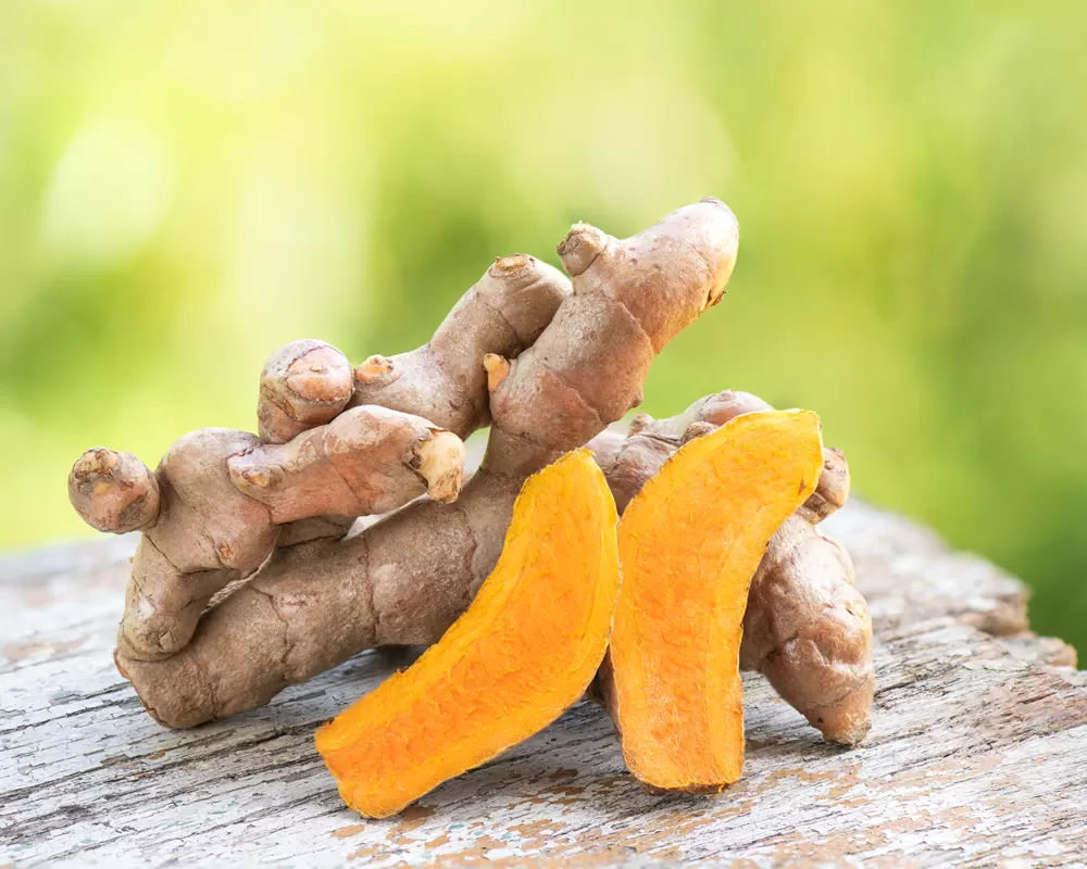 8 Benefits of Curcumin