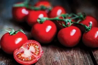 What does lycopene do for your skin?