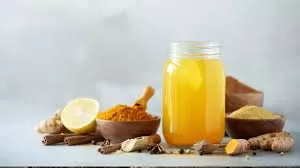 Lemon Turmeric Water: A Morning Drink with Health Benefits and Considerations