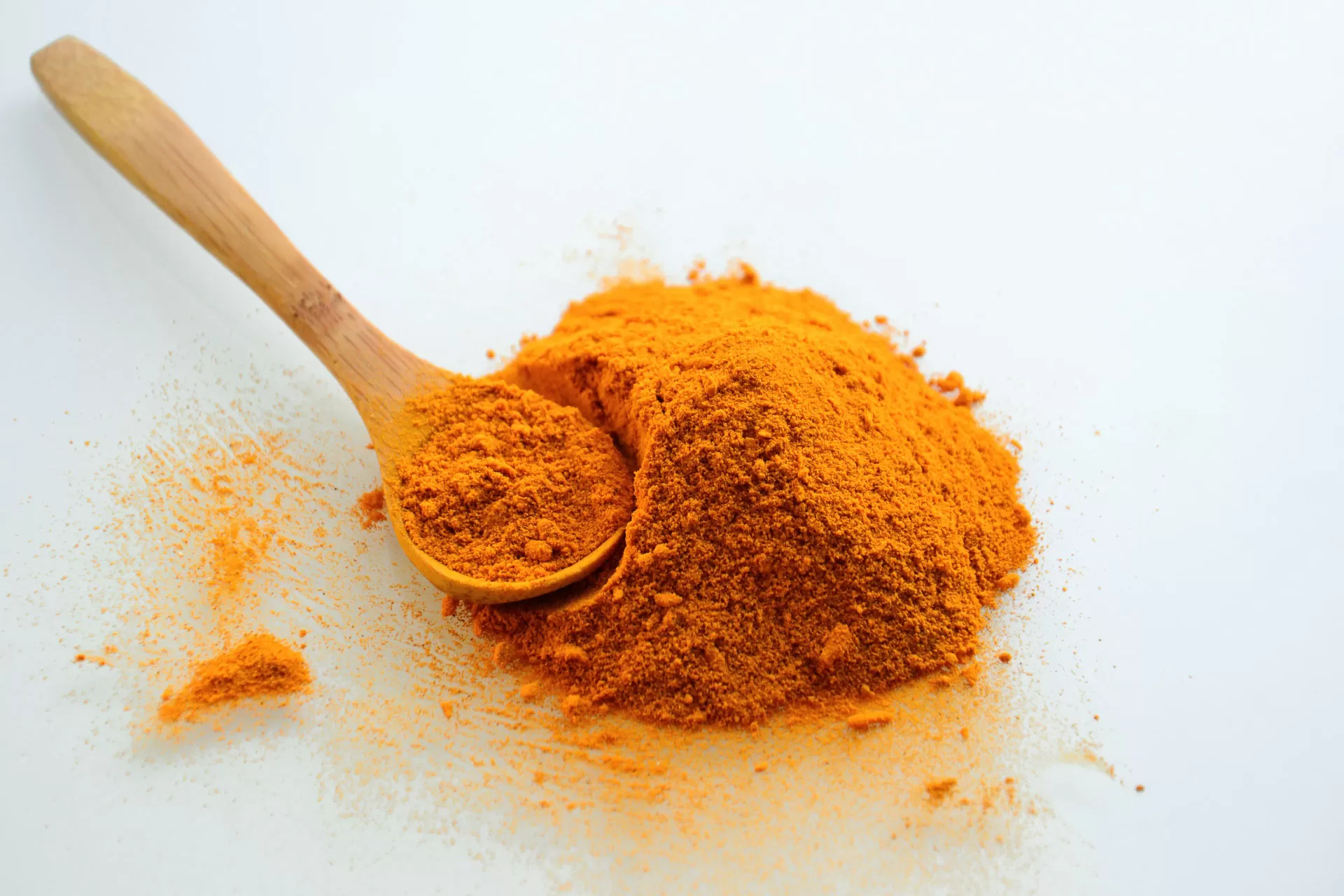 Turmeric's Role in Weight Management: Insights and Considerations