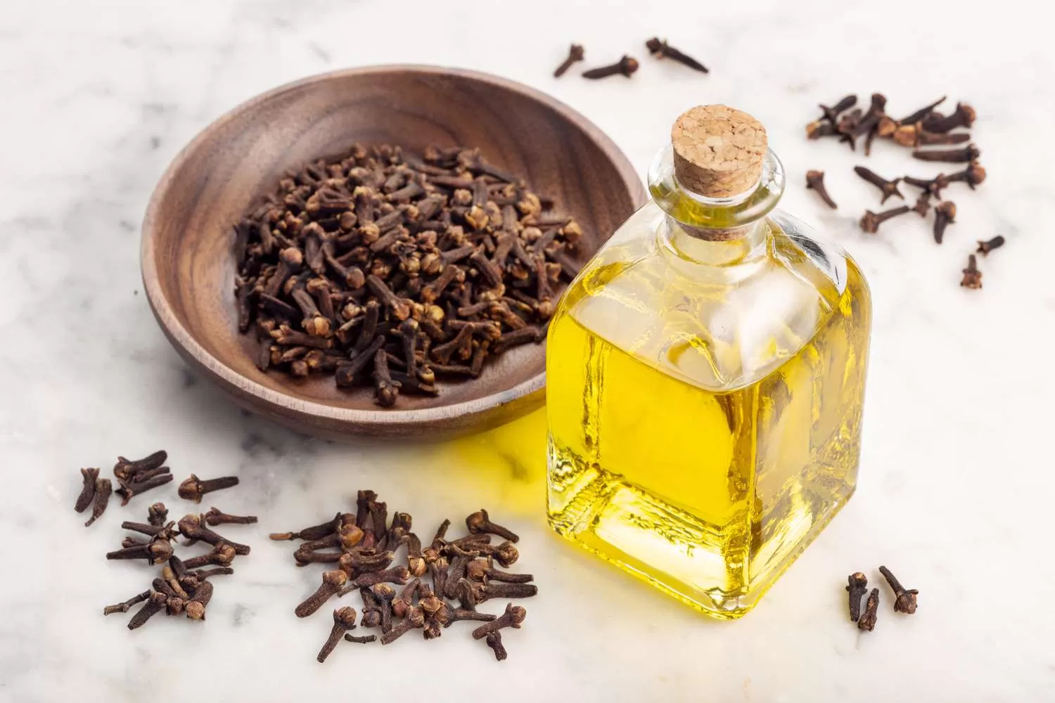  Clove Oil: Nature's Potent Remedy for Pain and Inflammation