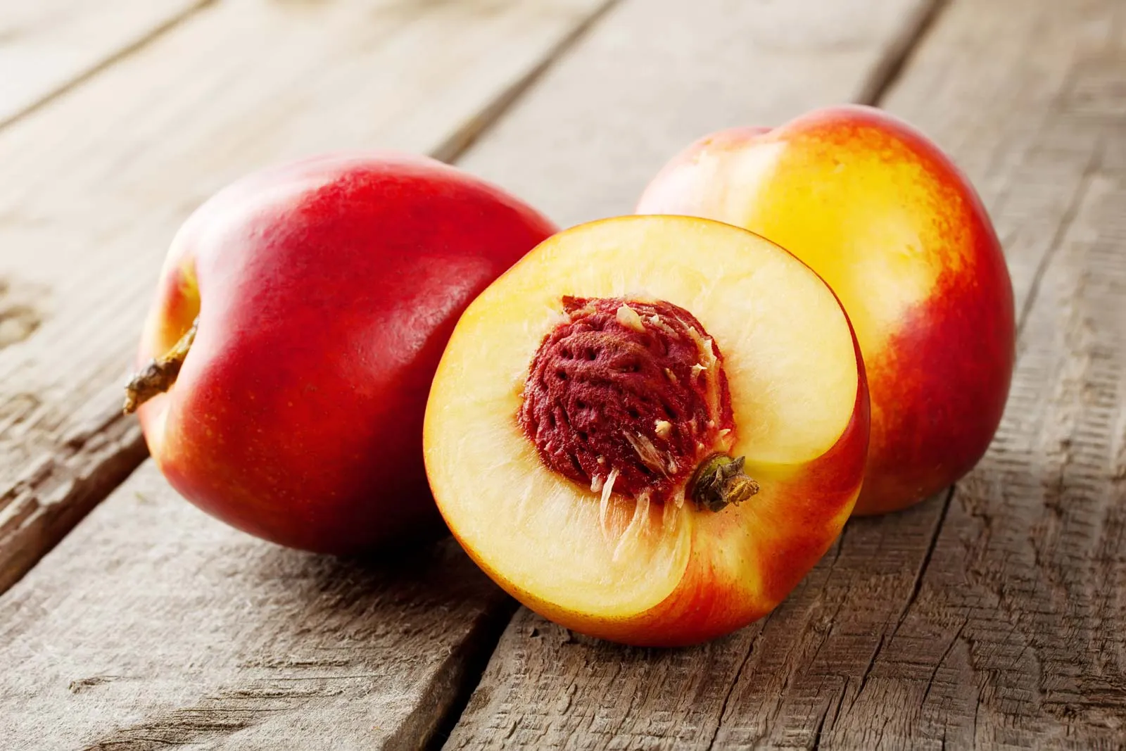 Nectarines: Nutrition-Packed Fruit Offers Eight Key Health Benefits